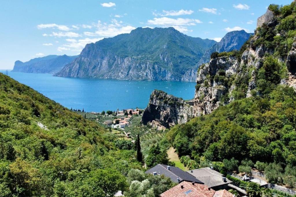 Viewlake Apartment Torbole Sul Garda Exterior foto