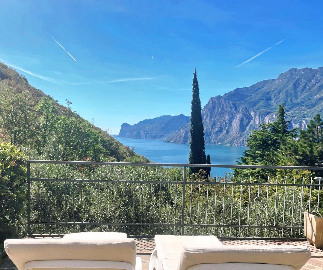 Viewlake Apartment Torbole Sul Garda Exterior foto